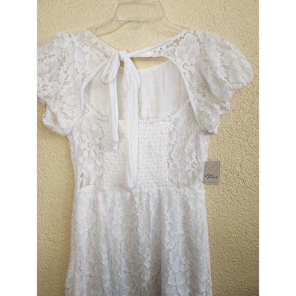 Free People Hailee Lace Mini Dress NWT Size S Ivory White Open Back Bow Boho - Picture 10 of 12